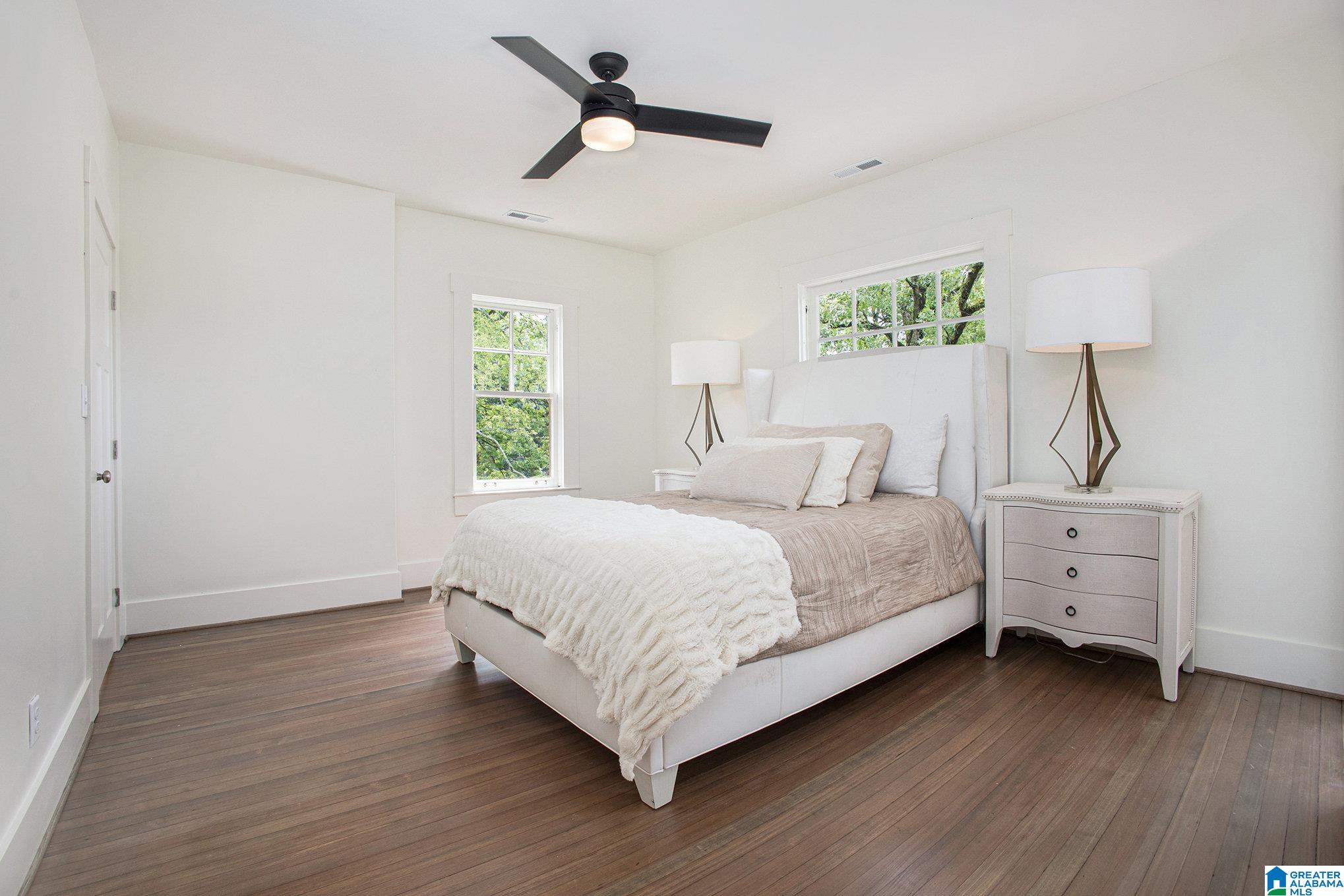 2984 Rhodes Circle South Birmingham, AL 35205 - Photo 26 of 39