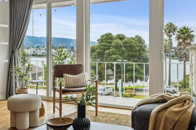 $599,000 | 1425 Lakeside Drive, Unit 303, Oakland, CA 94612