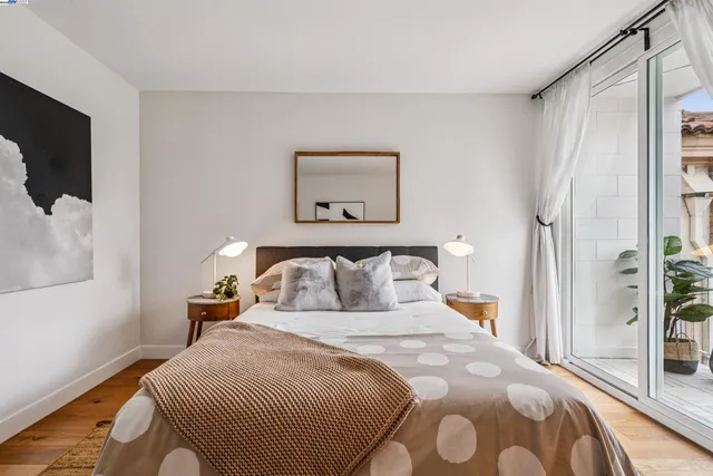 $599,000 | 1425 Lakeside Drive, Unit 303, Oakland, CA 94612