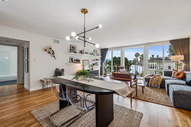 $599,000 | 1425 Lakeside Drive, Unit 303, Oakland, CA 94612
