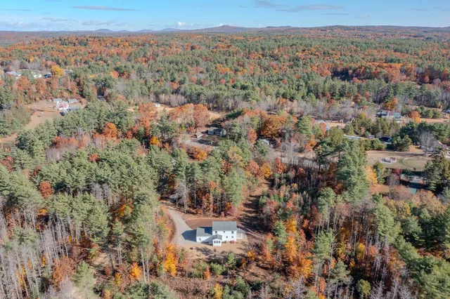 $625,900 | 4 Sandy Point Road, Barnstead, NH 03225