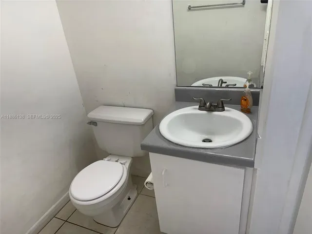 $2,150 | 6045 Northwest 186th Street, Unit 323, Hialeah, FL 33015