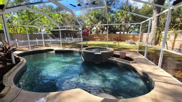 $2,950 | 1742 Cardinal Drive, Clearwater, FL 33759