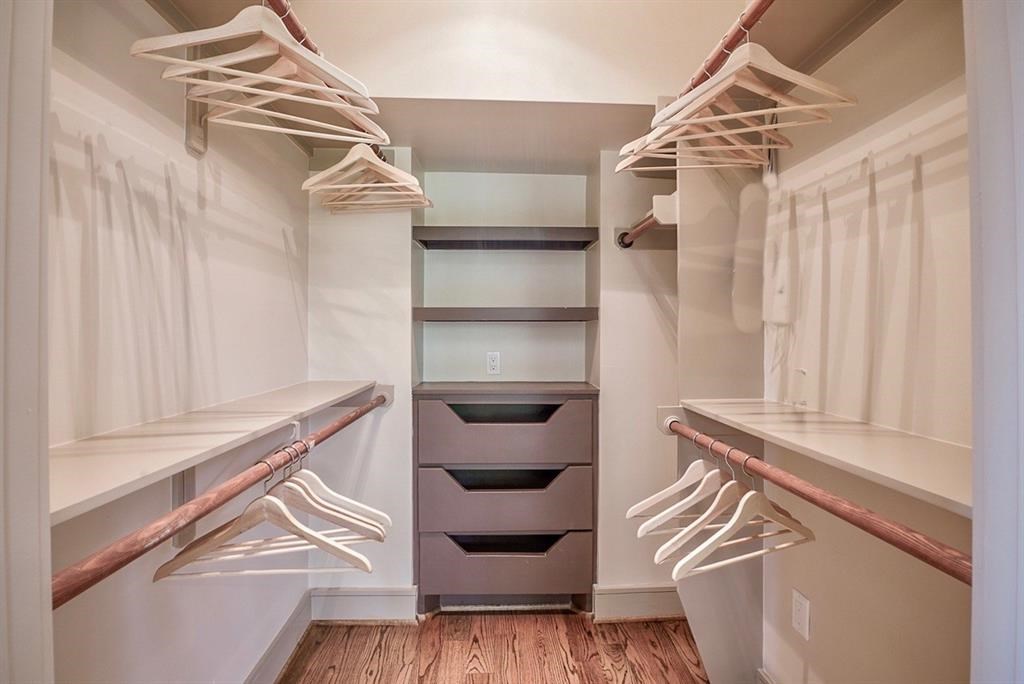 4009 Greeley Street, Unit 4 Houston, TX 77006 - Photo 8 of 11