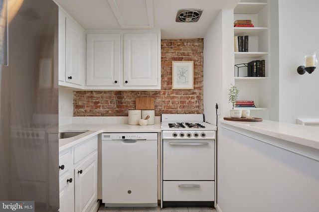 $430,000 | 1749 Church Street Northwest, Unit 2, Washington, DC 20036