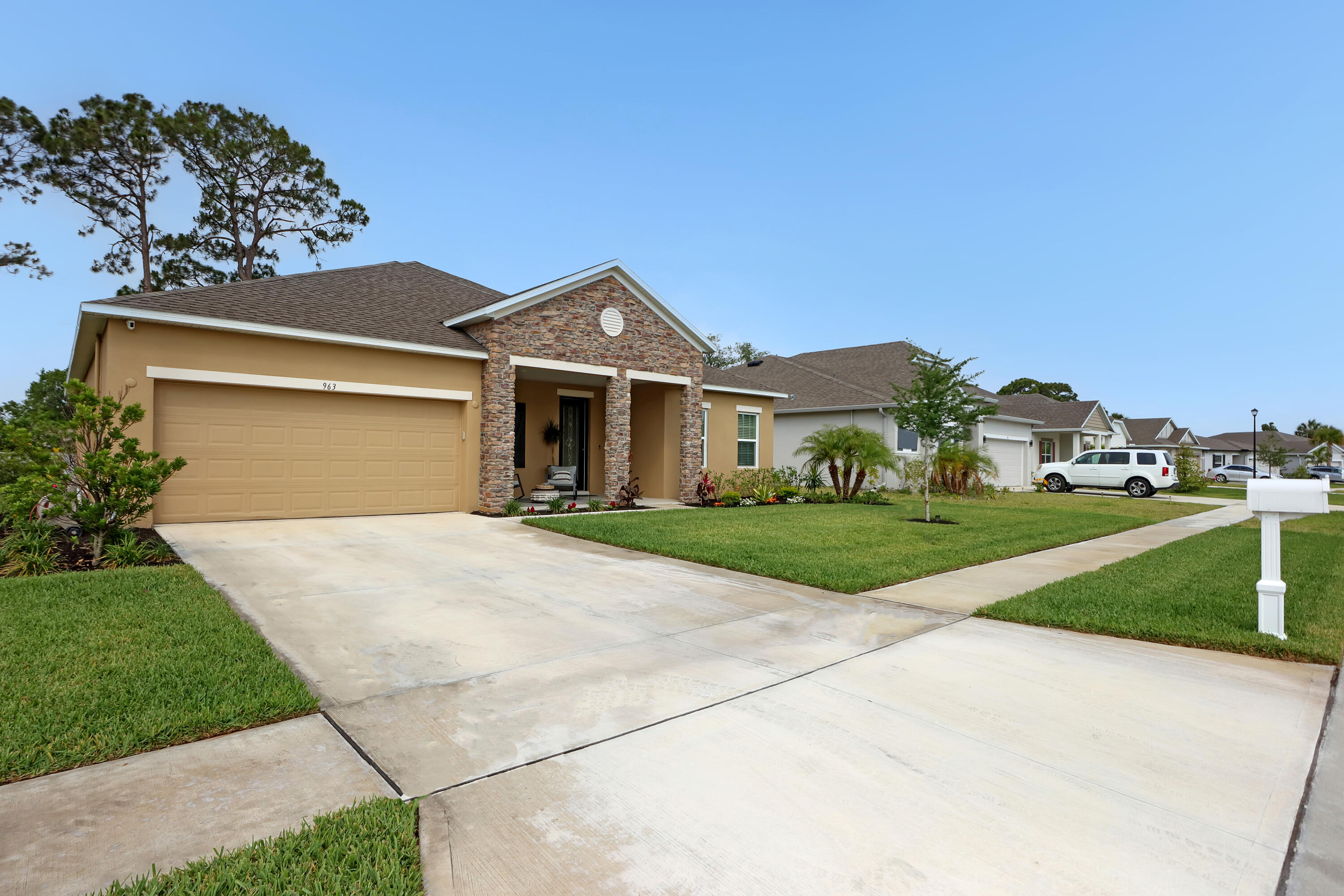 963 Edensor Lane Rockledge, FL 32955 - Photo 34 of 40 963 Edensor (1)