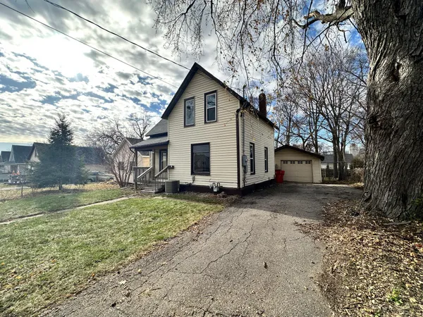 $214,900 | 125 10th Avenue Southeast, Rochester, MN 55904