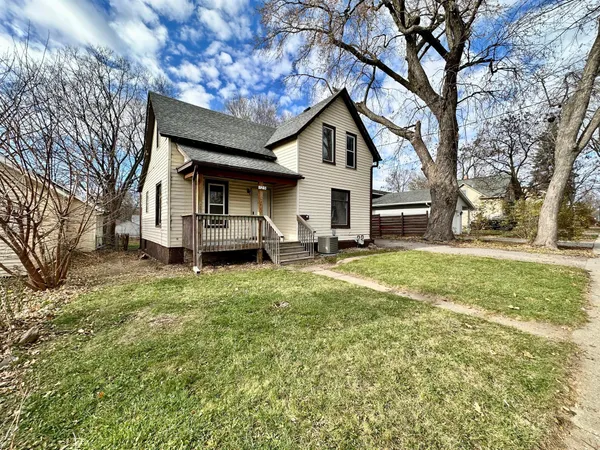 $214,900 | 125 10th Avenue Southeast, Rochester, MN 55904