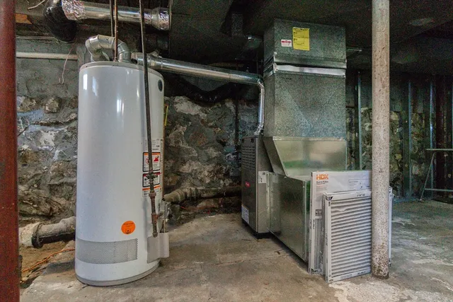 $475,000 | 86 Flint Street, Salem, MA 01970