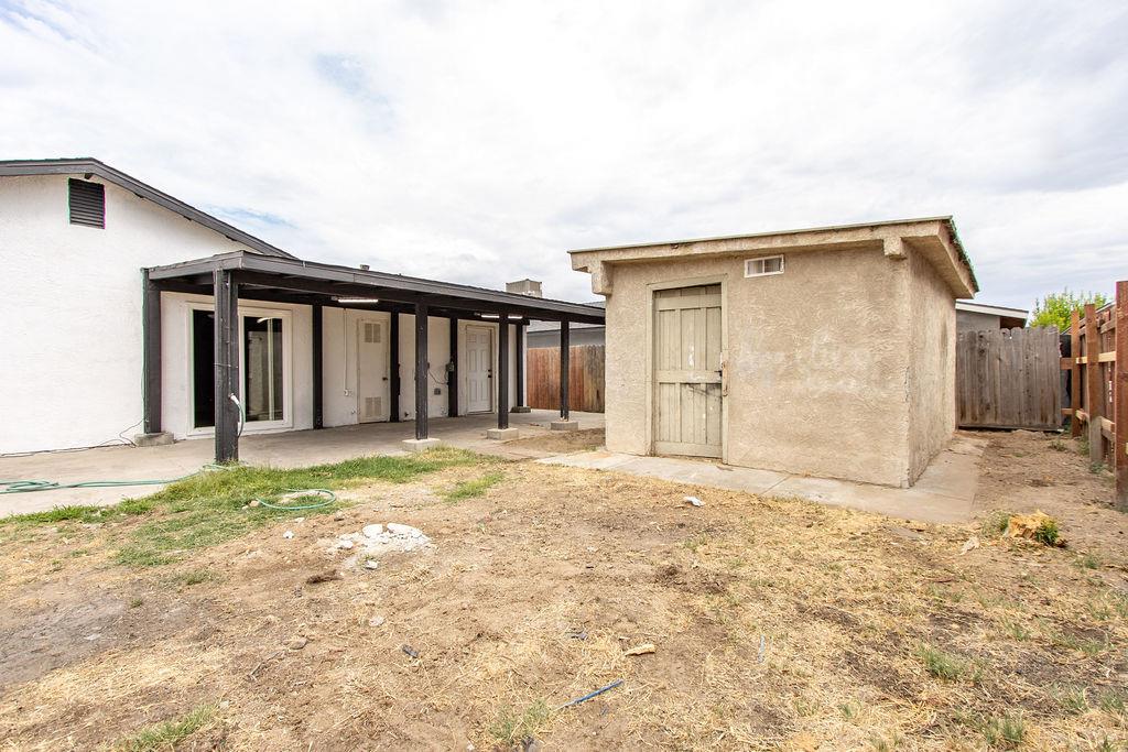 5112 Clark Street Keyes, CA 95328 - Photo 25 of 29