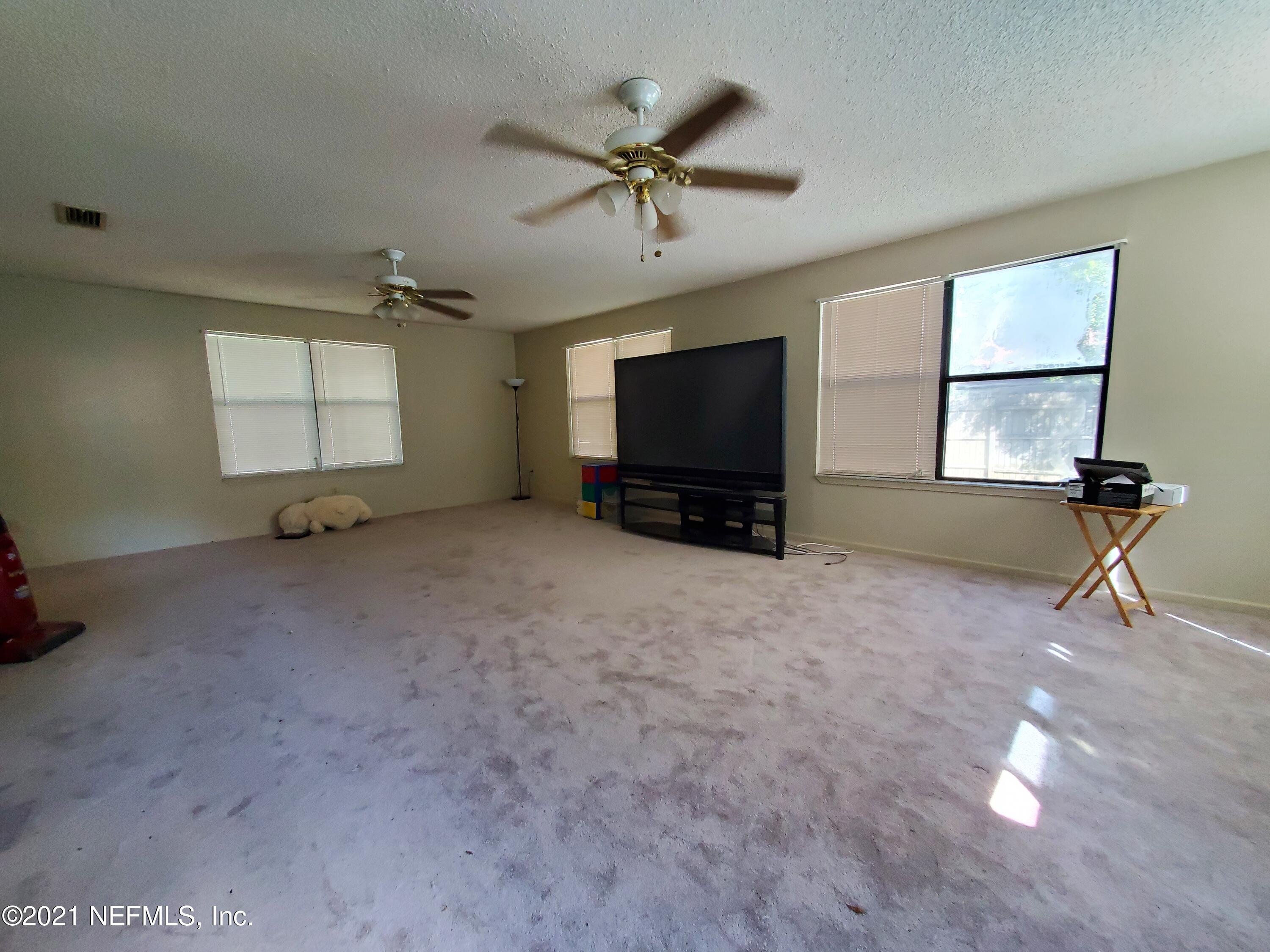 1061 Rene Court Orange Park, FL 32065 - Photo 9 of 19 Rene Family Room