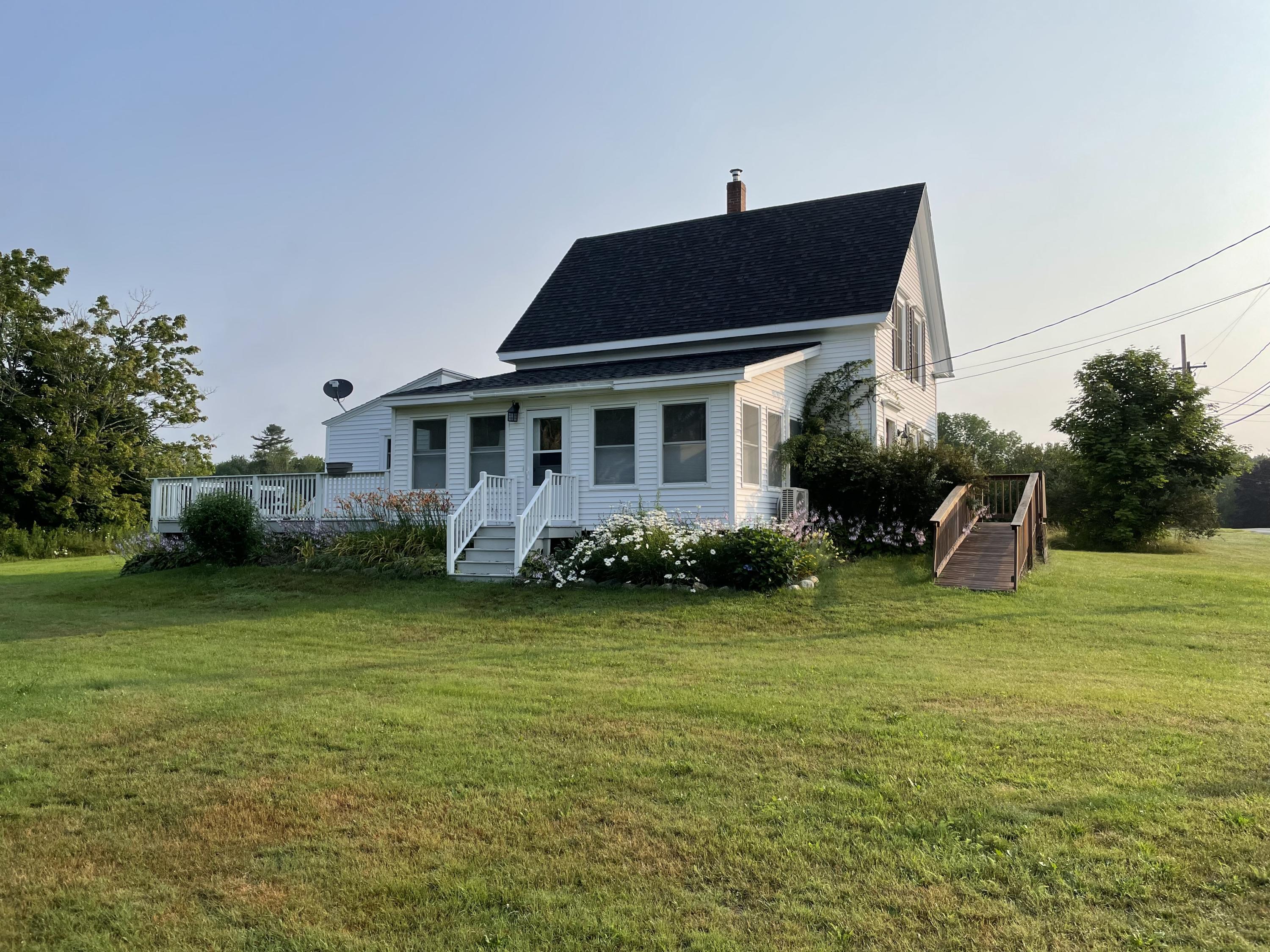 25 Martin Point Road Friendship, ME 04547 - Photo 3 of 46 IMG_1071