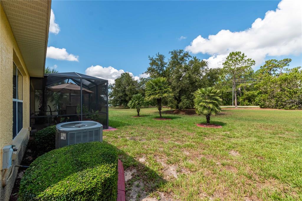 10035 Southwest 90th Loop Ocala, FL 34481 - Photo 17 of 40 Gallery Image 17