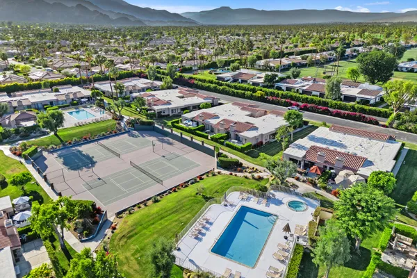 $599,000 | 72806 Fleetwood Circle, Palm Desert, CA 92260