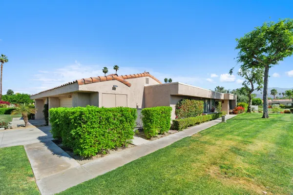 $599,000 | 72806 Fleetwood Circle, Palm Desert, CA 92260