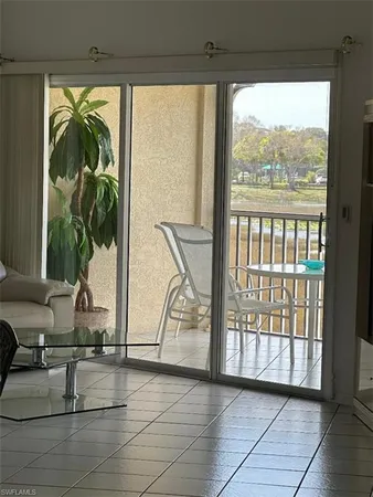 $2,700 | 1149 Sweetwater Lane, Unit 4203, Naples, FL 34110
