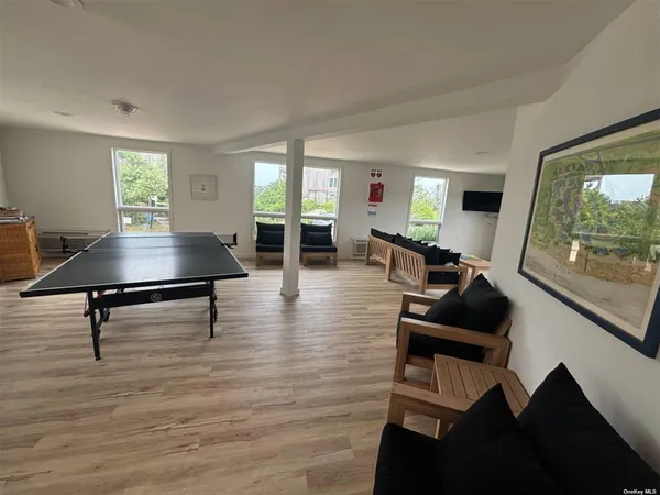 $475,000 | 2004 Montauk Highway, Unit 1817, Amagansett, NY 11930