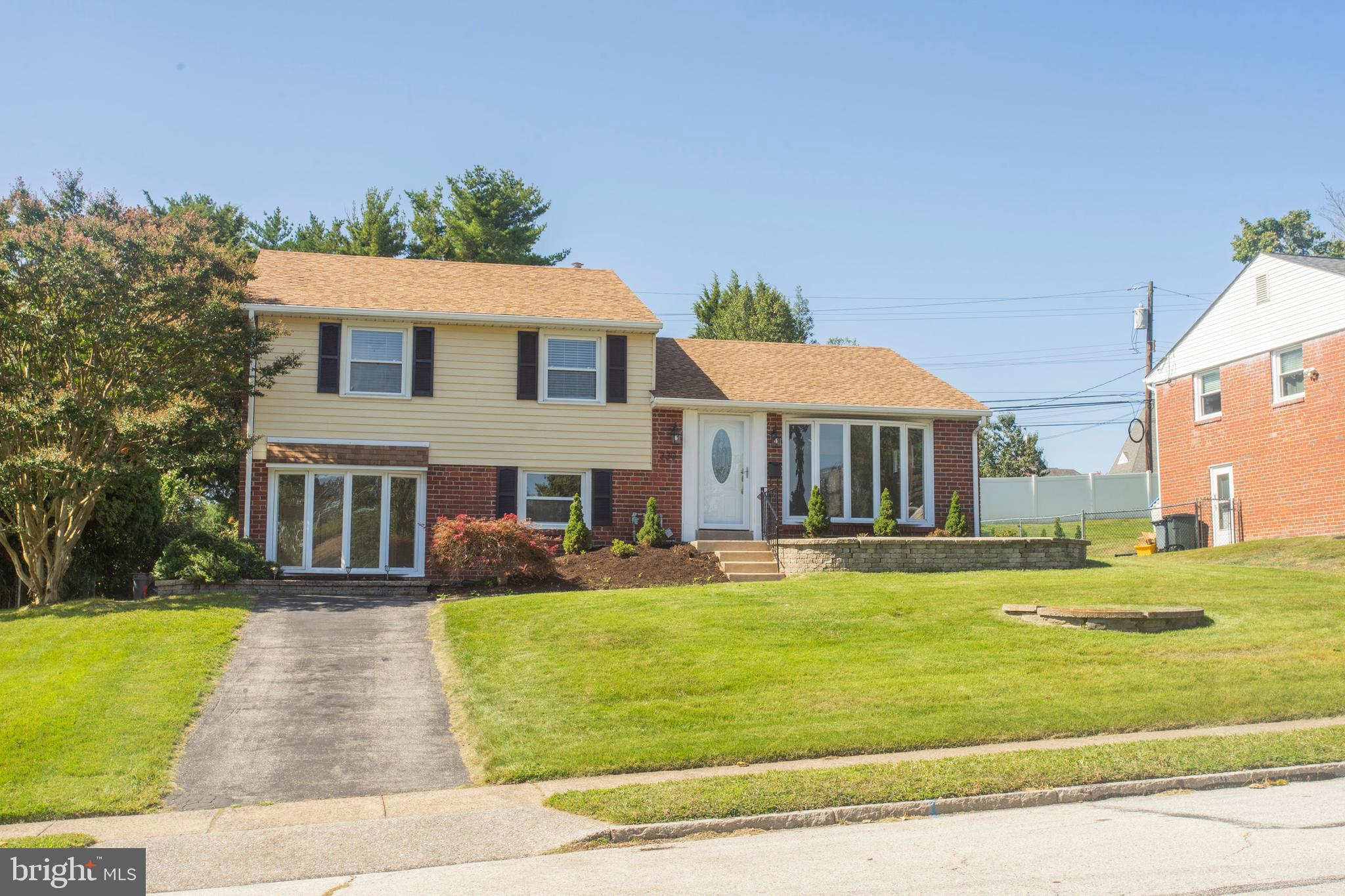330 Gleaves Road Springfield, PA 19064 - Photo 2 of 40