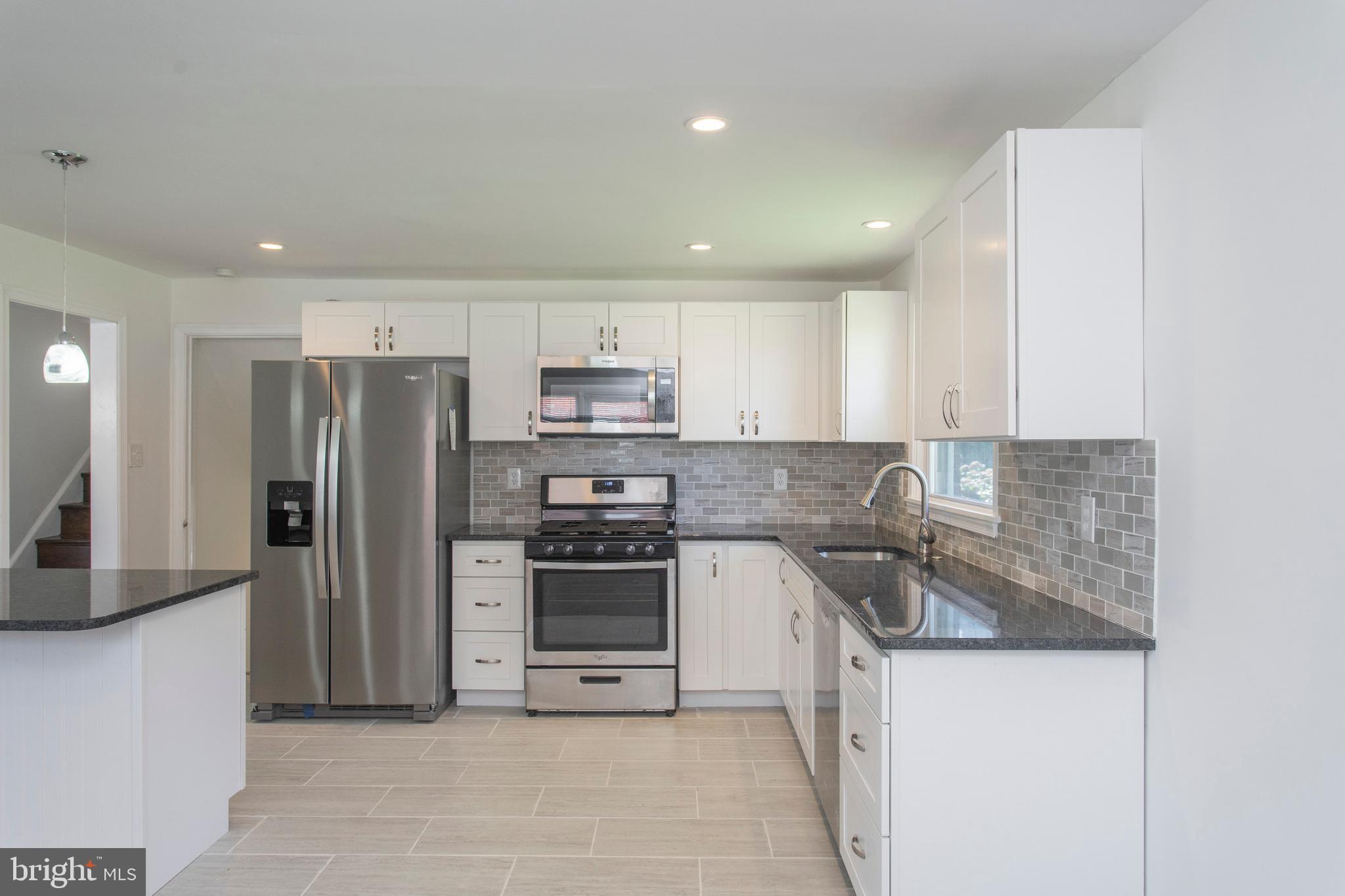330 Gleaves Road Springfield, PA 19064 - Photo 13 of 40 Kitchen