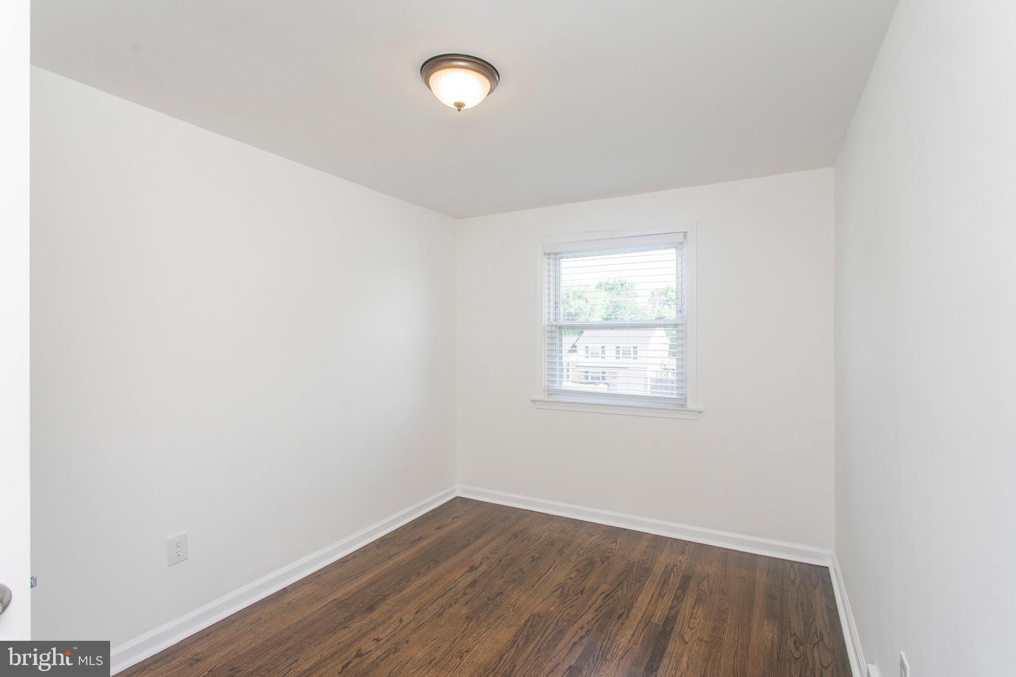 330 Gleaves Road Springfield, PA 19064 - Photo 24 of 40 Bedroom 3