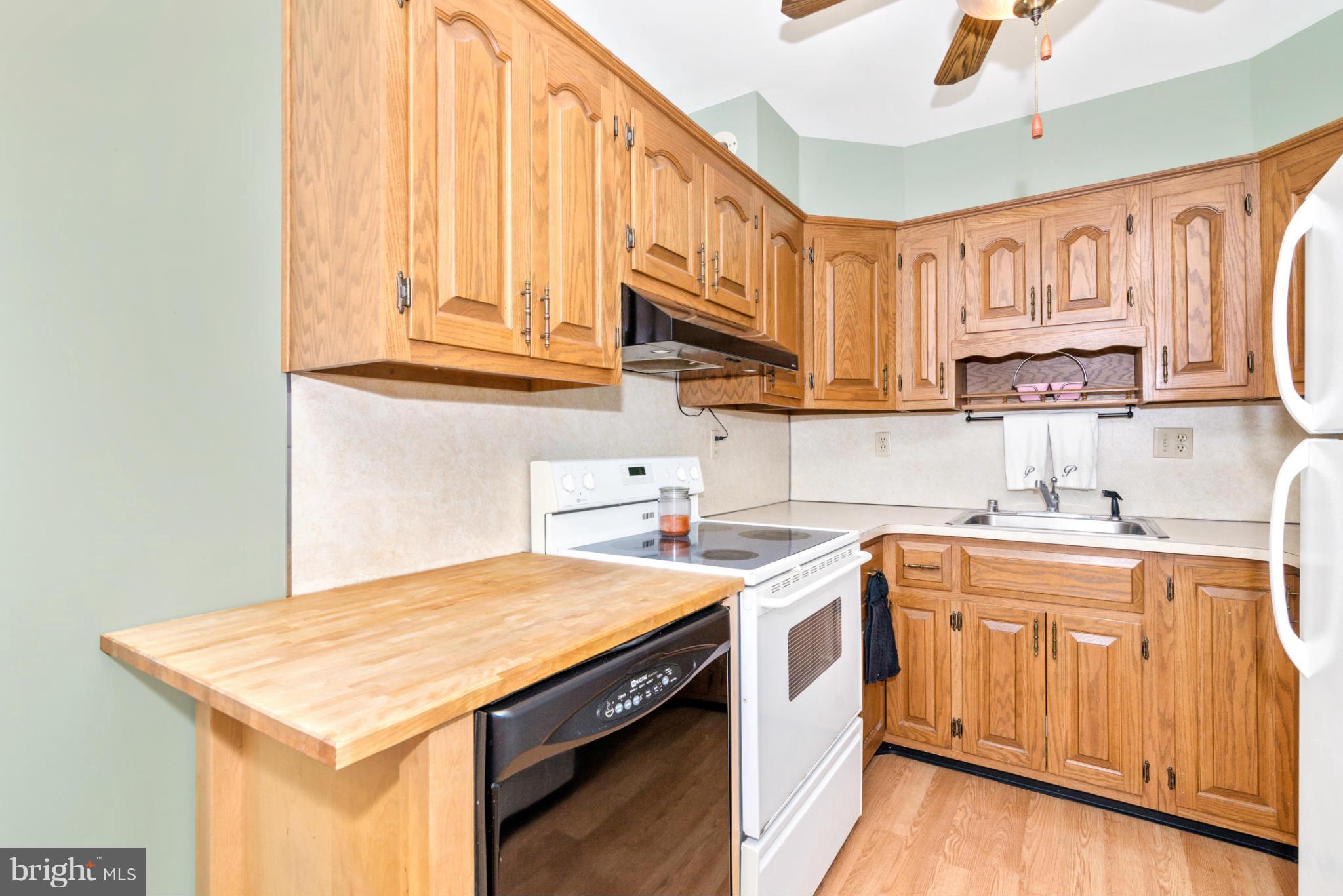 9 Georgetown Road Walkersville, MD 21793 - Photo 14 of 27 Kitchen