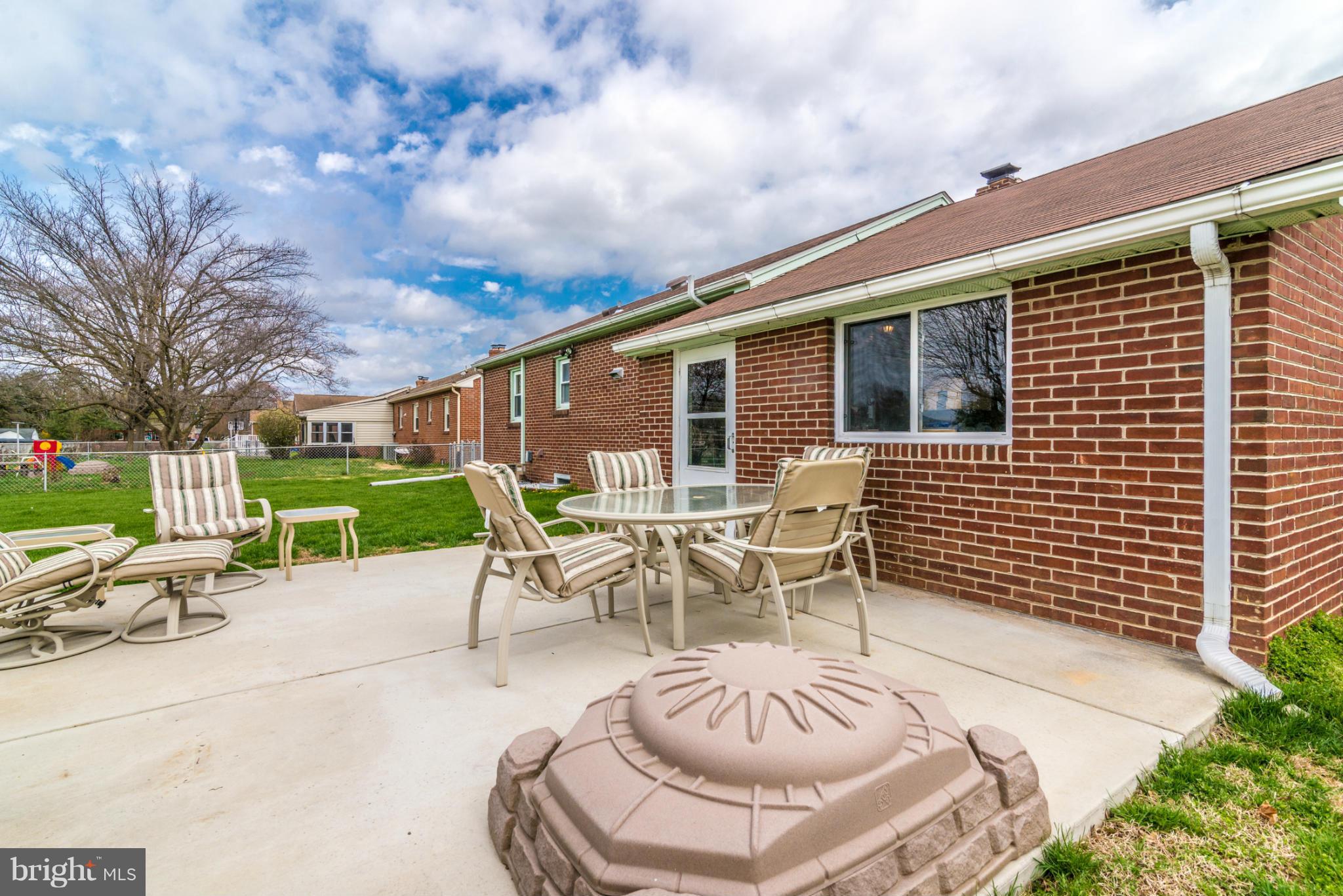 9 Georgetown Road Walkersville, MD 21793 - Photo 7 of 27 Exterior (Rear)
