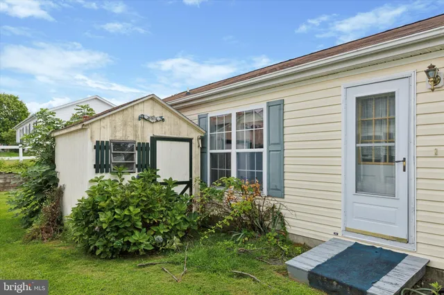 $279,900 | 2022 Longwood Place, Unit 2022, North Wales, PA 19454