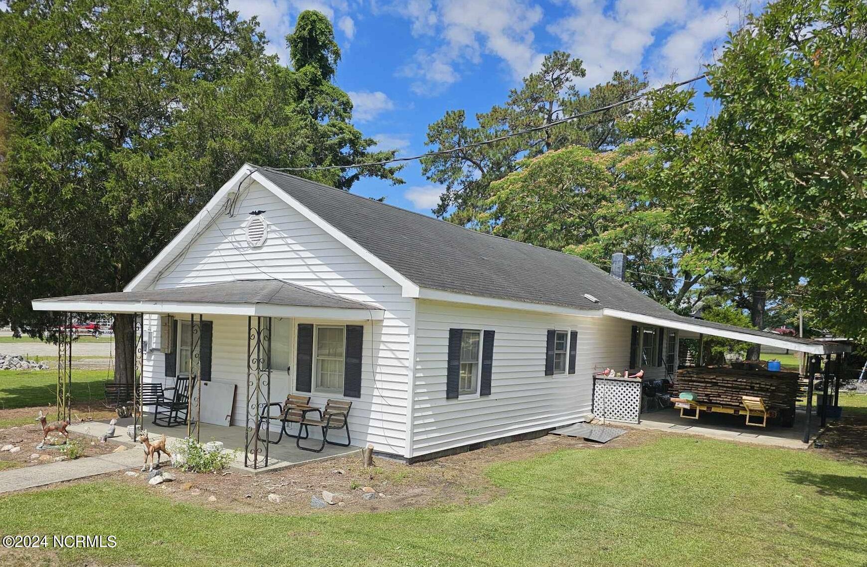 2630 Prison Camp Road Williamston, NC 27892 - Photo 1 of 14 1