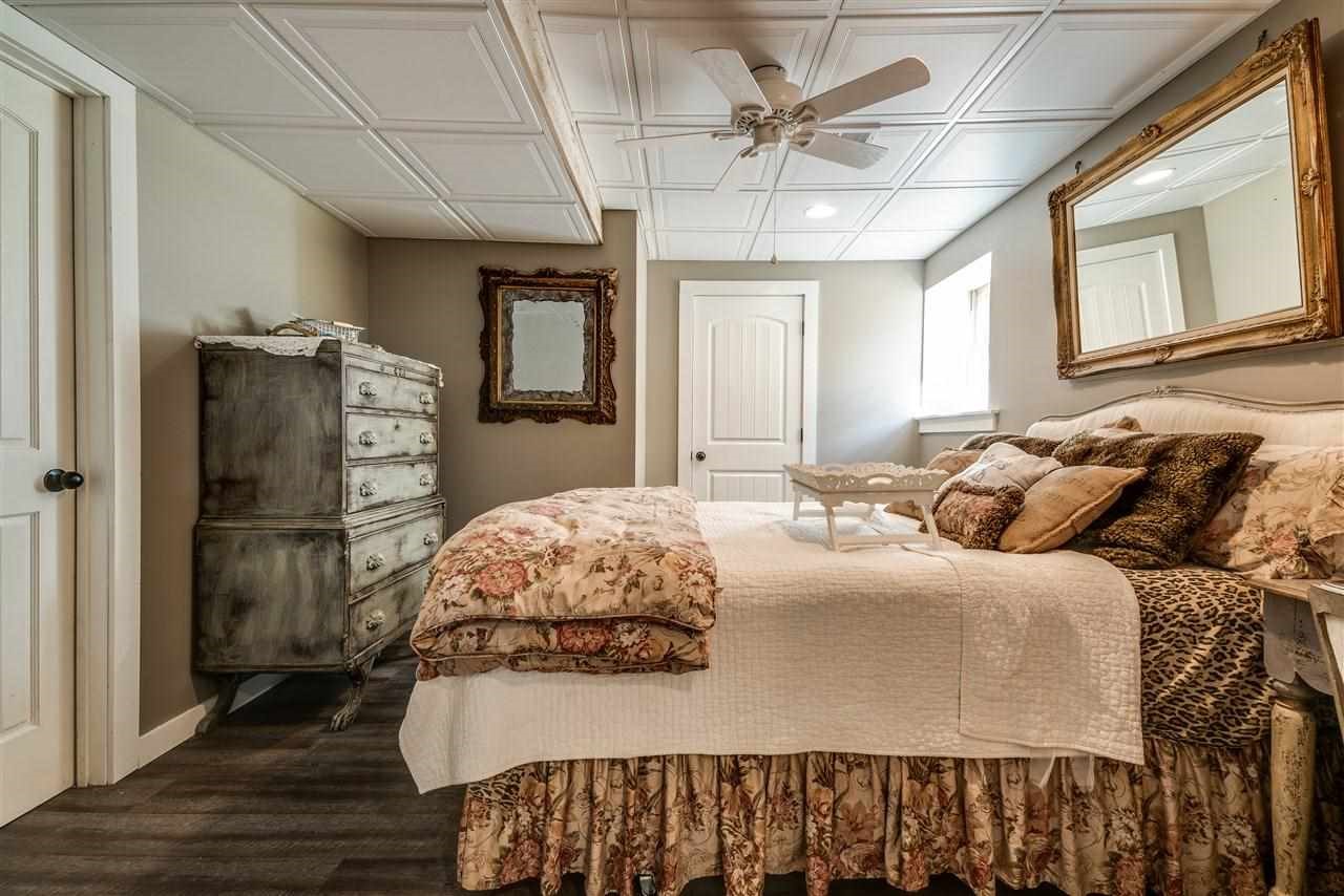 11345 White Road Linden, MI 48451 - Photo 25 of 40 21521076-24.JPG