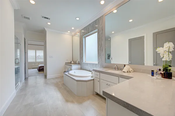 $1,099,000 | 13703 Northwood Meadow Circle, Houston, TX 77077