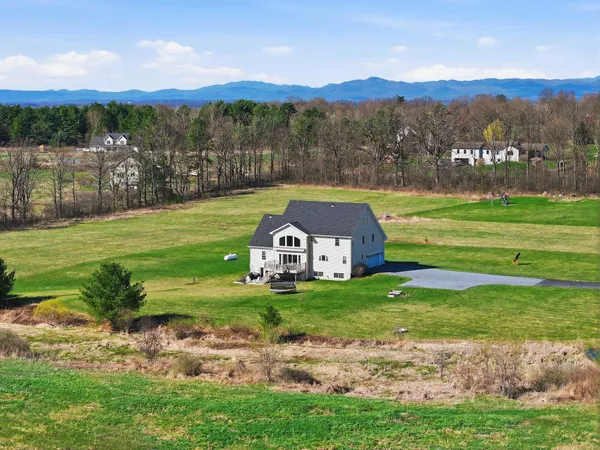 $1,185,000 | 149 Elcy Lane, Charlotte, VT 05445