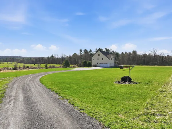 $1,185,000 | 149 Elcy Lane, Charlotte, VT 05445