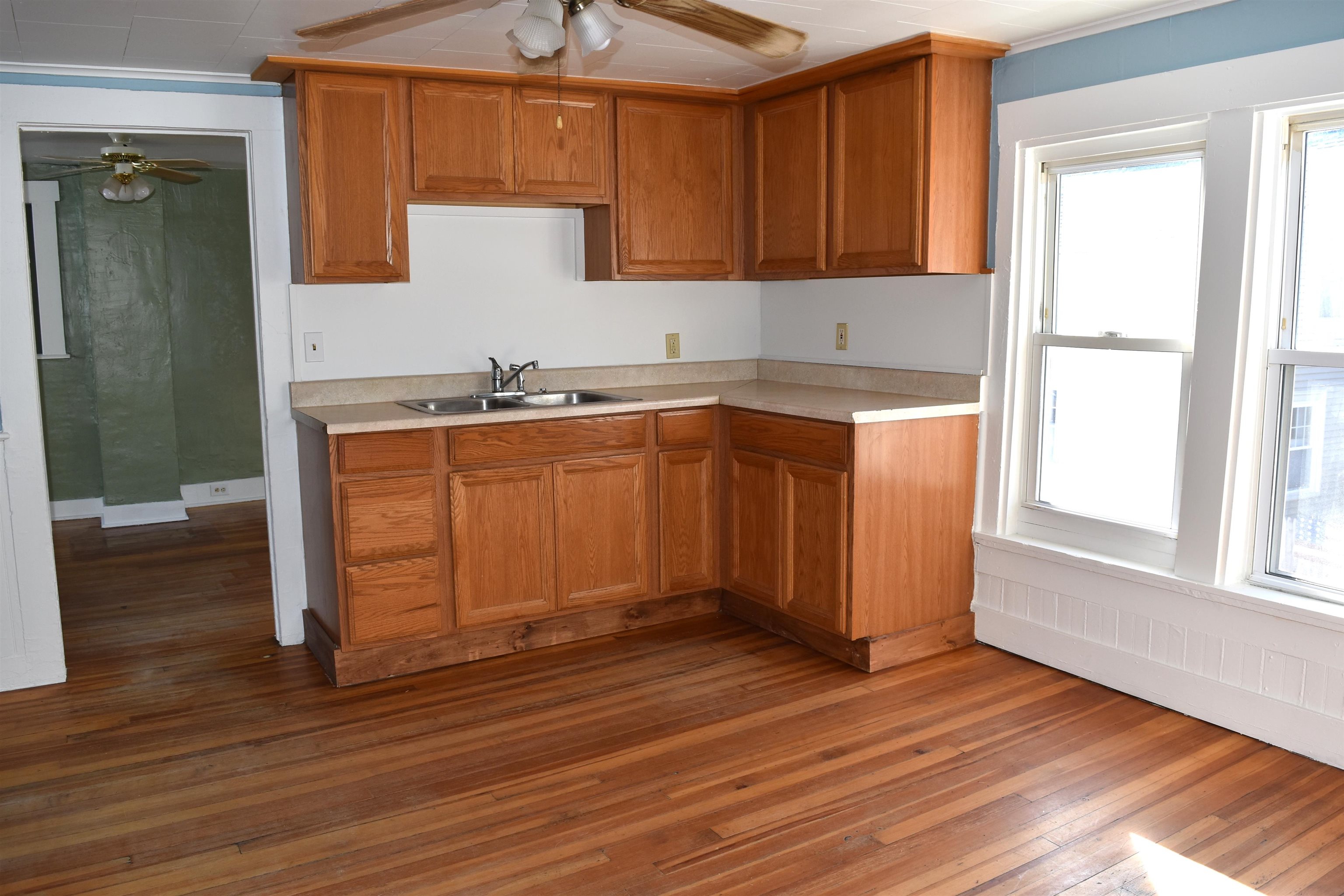 55 Killington Avenue Rutland, VT 05701 - Photo 7 of 27