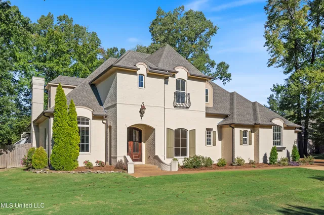 $649,000 | 4111 Sir Thopas Drive, Southaven, MS 38672