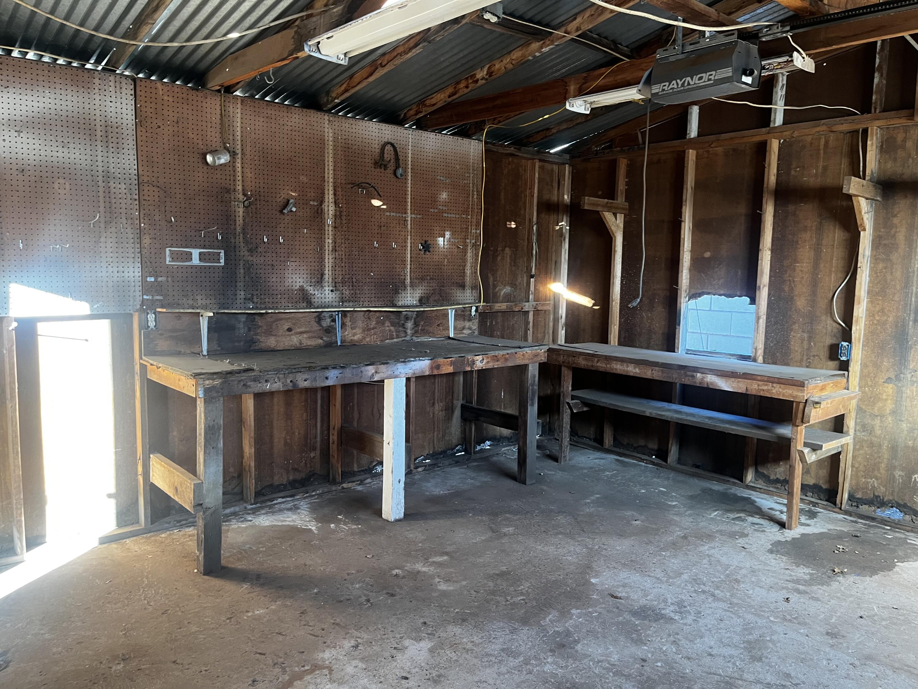 1905 48th Street Lubbock, TX 79412 - Photo 21 of 24 IMG_3603