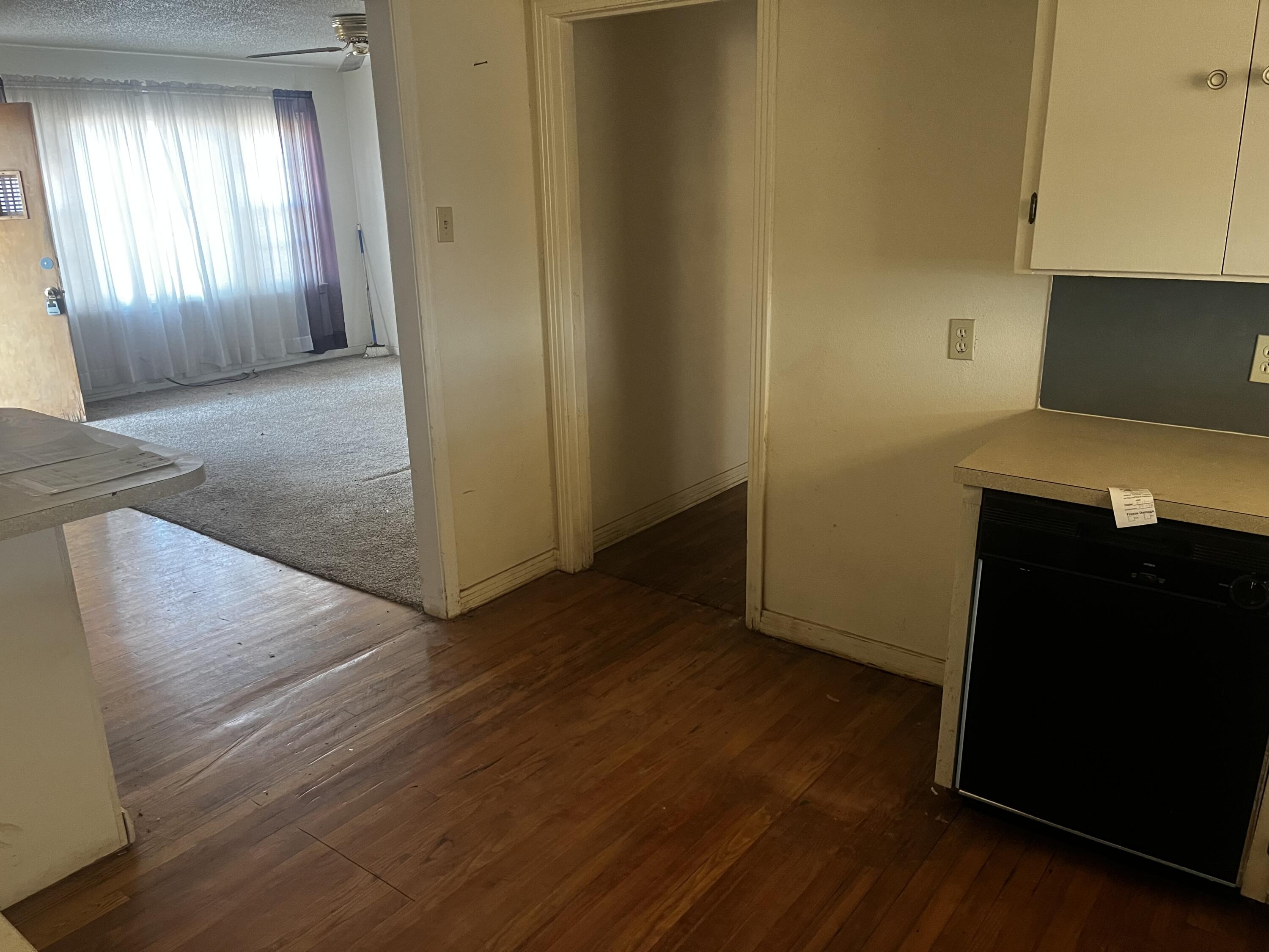 1905 48th Street Lubbock, TX 79412 - Photo 4 of 24 IMG_3574