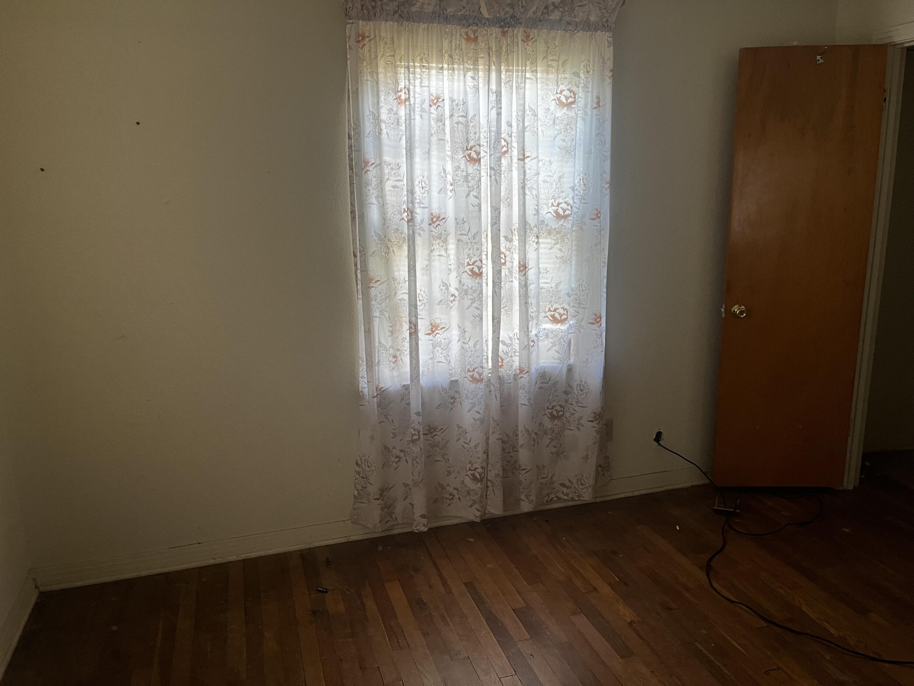 1905 48th Street Lubbock, TX 79412 - Photo 10 of 24 IMG_3585