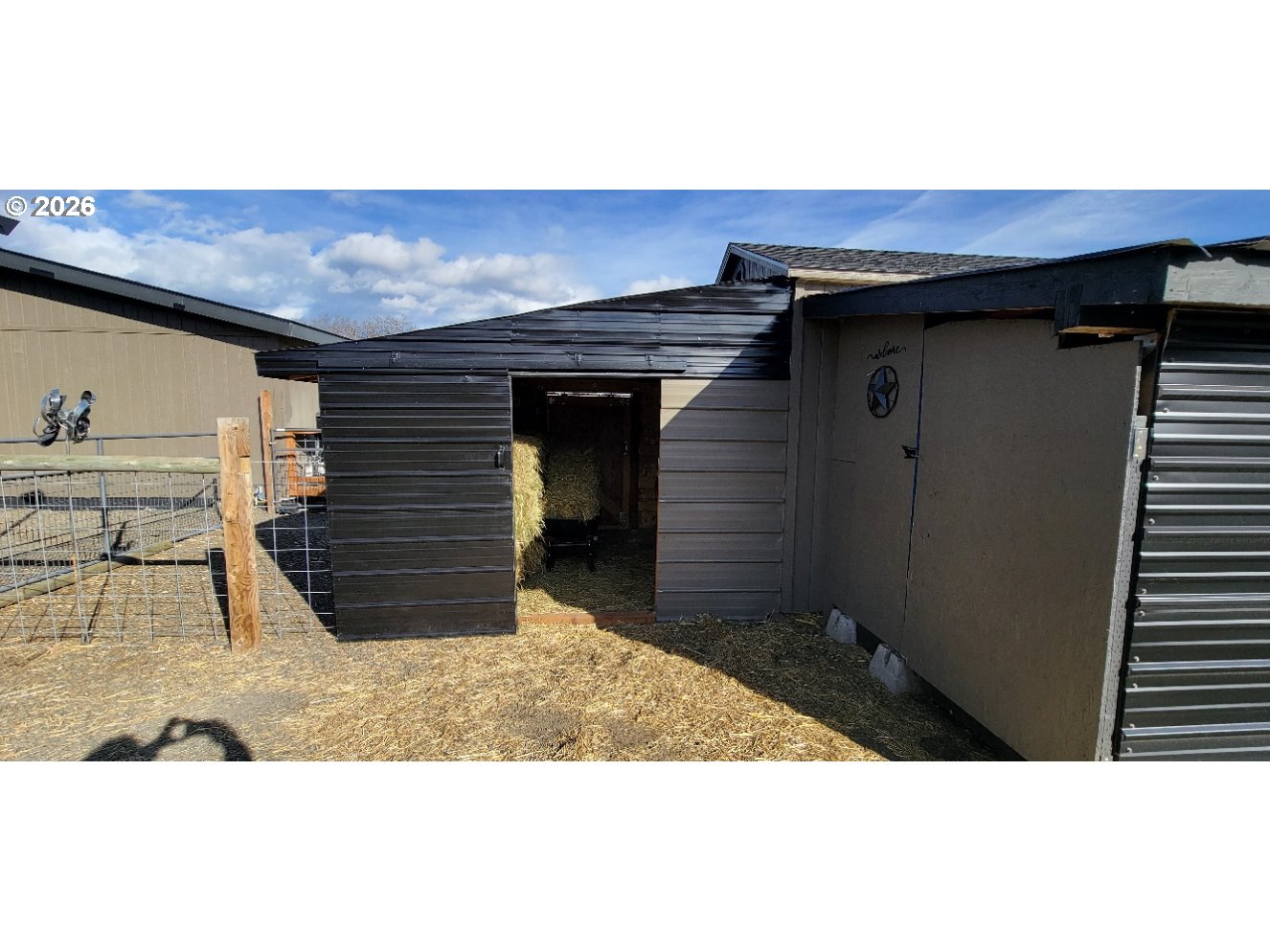 70724 Bear Creek Road Wallowa, OR 97885 - Photo 25 of 44 a view of a garage