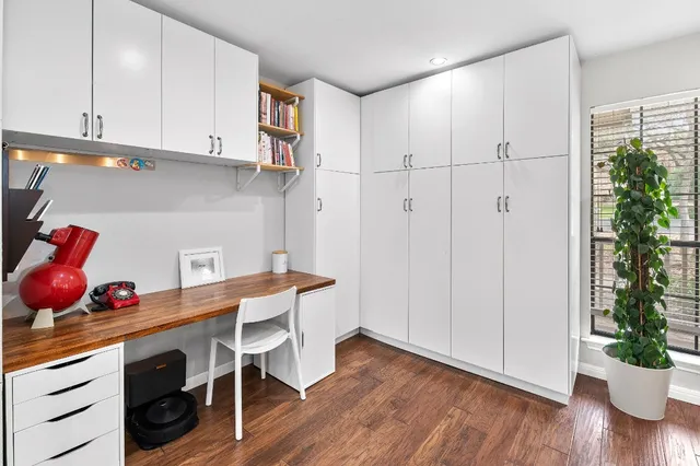 $2,900 | 11006 Yucca Drive, Austin, TX 78759