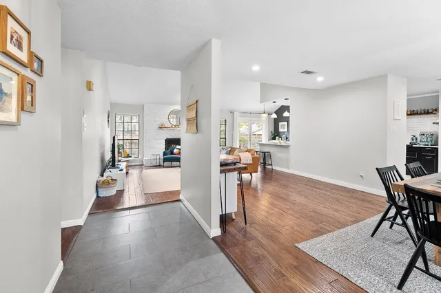 $2,900 | 11006 Yucca Drive, Austin, TX 78759