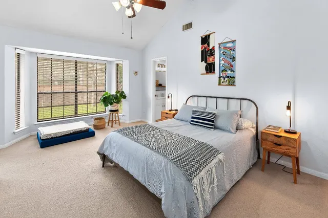 $2,900 | 11006 Yucca Drive, Austin, TX 78759