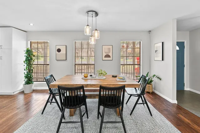 $2,900 | 11006 Yucca Drive, Austin, TX 78759