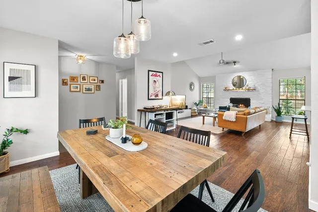 $2,900 | 11006 Yucca Drive, Austin, TX 78759