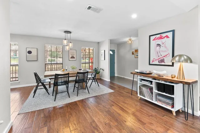 $2,900 | 11006 Yucca Drive, Austin, TX 78759