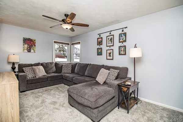 $247,500 | 152 Fay Lane, Manlius, NY 13116