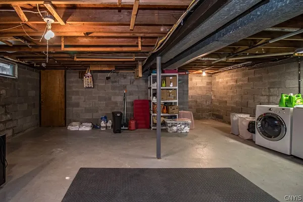 $247,500 | 152 Fay Lane, Manlius, NY 13116