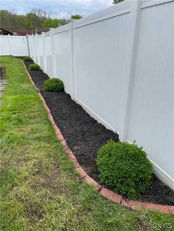 $247,500 | 152 Fay Lane, Manlius, NY 13116