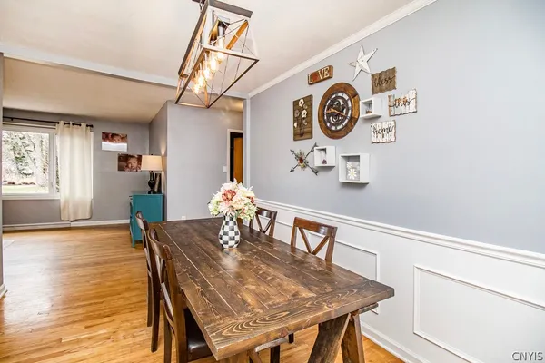 $247,500 | 152 Fay Lane, Manlius, NY 13116