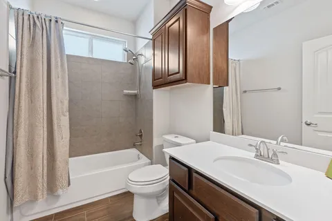 $397,517 | 6005 Baythorne Drive, Austin, TX 78747