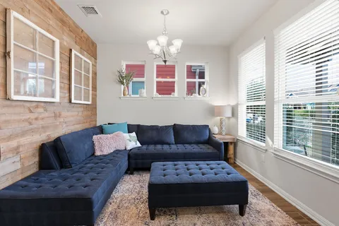 $397,517 | 6005 Baythorne Drive, Austin, TX 78747